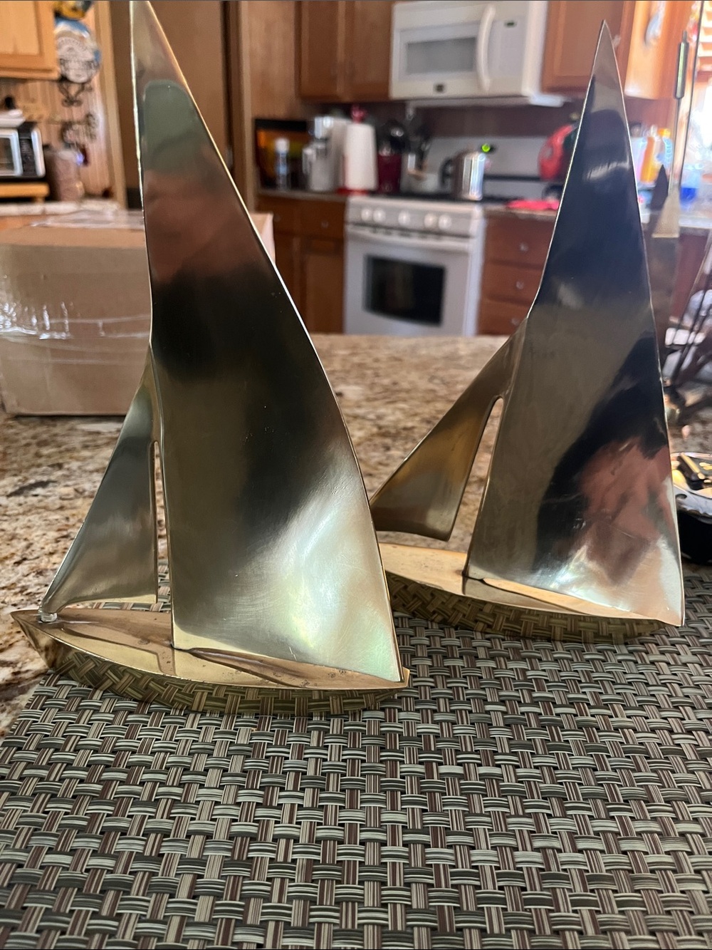 Vintage Brass Sailboat Pair Décor - Metallic Sculptures